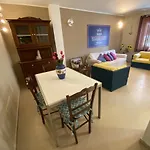 Gasthof Isca Blue Casa In Vicino Al Mare, Sino A Max 8 Persone 4*