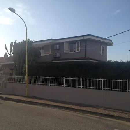 Isca Blue Casa In Con Ampio Spazio Esterno Vicino Al Mare, Sino A Max 8 Persone *