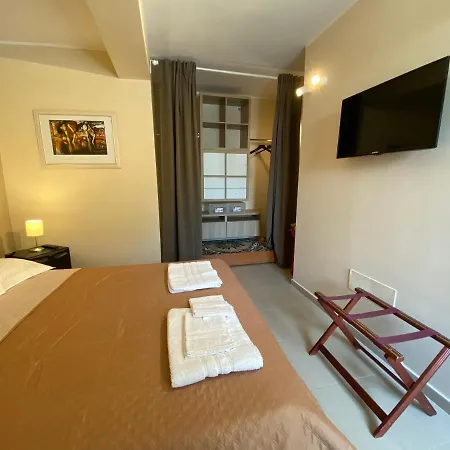 Isca Blue Casa In Vicino Al Mare, Sino A Max 8 Persone 3*