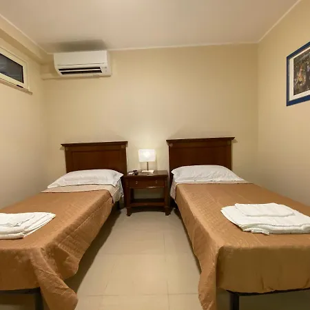 Isca Blue Casa In Vicino Al Mare, Sino A Max 8 Persone 3*