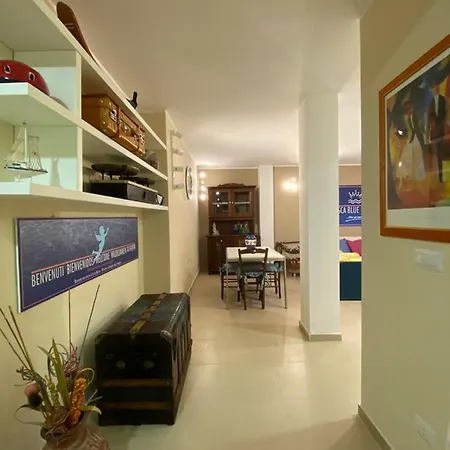 Gasthof Isca Blue Casa In Vicino Al Mare, Sino A Max 8 Persone 3*