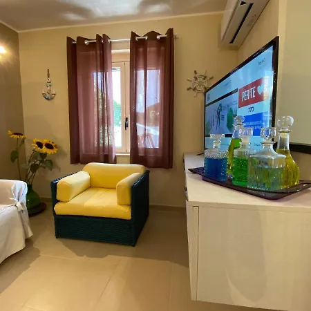 Isca Blue Casa In Vicino Al Mare, Sino A Max 8 Persone Casa de hóspedes 4*
