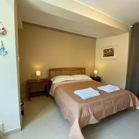 Isca Blue Casa In Vicino Al Mare, Sino A Max 8 Persone Gasthof 3*