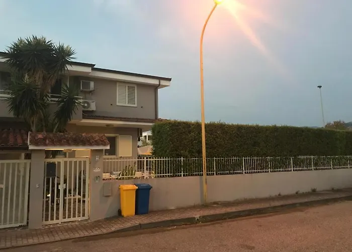 Isca Blue Casa In Vicino Al Mare, Sino A Max 8 Persone 3*