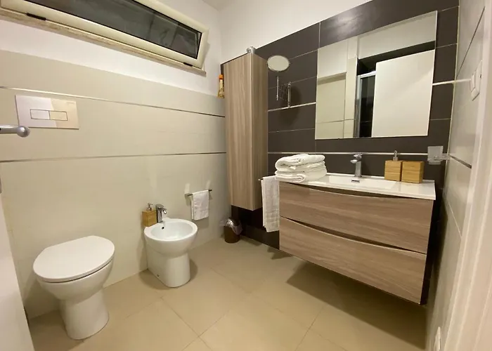 Isca Blue Casa In Vicino Al Mare, Sino A Max 8 Persone 招待所