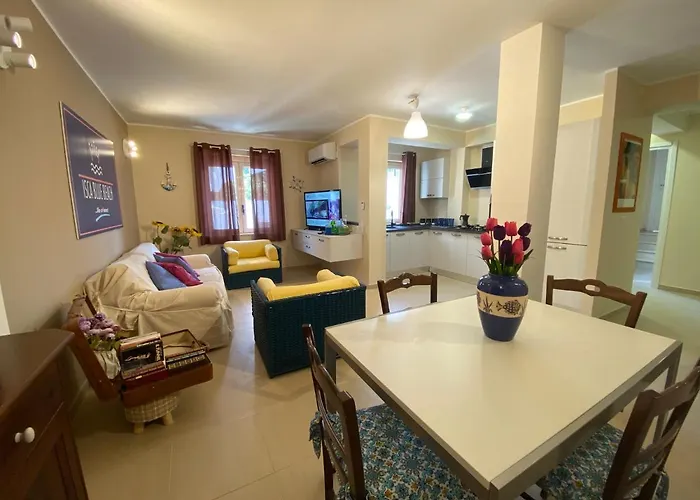 Isca Blue Casa In Vicino Al Mare, Sino A Max 8 Persone 3*