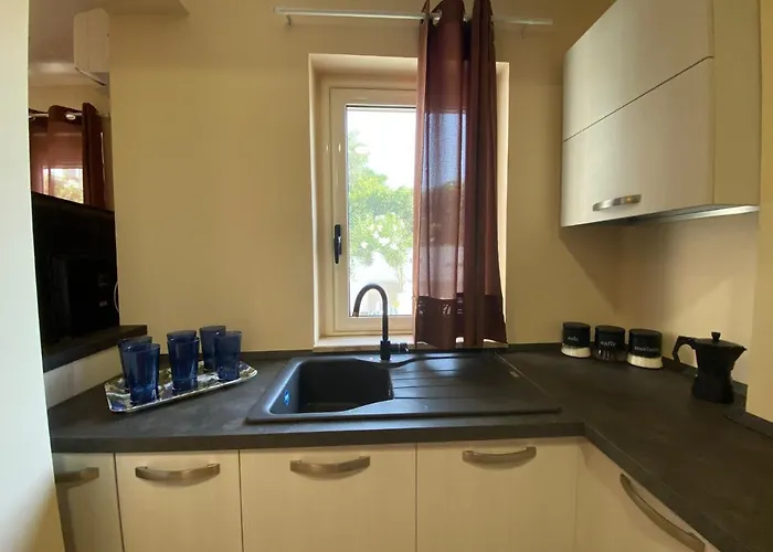 Isca Blue Casa In Vicino Al Mare, Sino A Max 8 Persone 3*