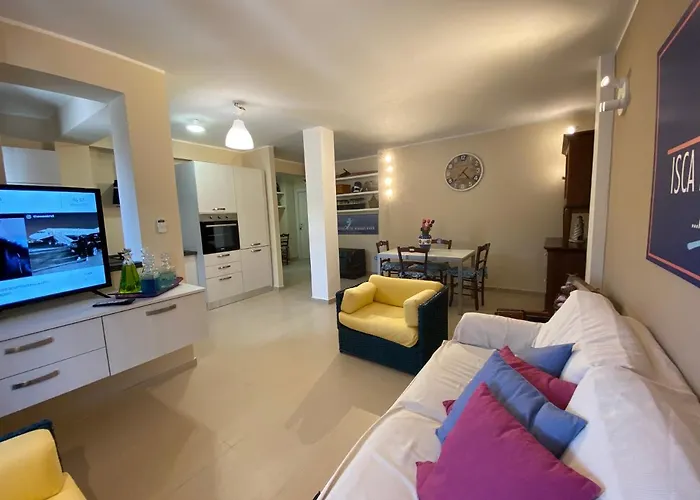 Isca Blue Casa In Vicino Al Mare, Sino A Max 8 Persone 招待所